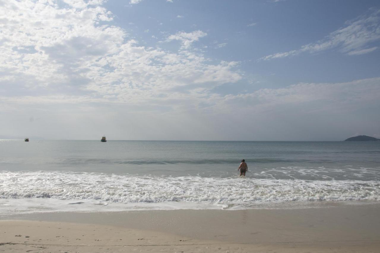 Desfrute Canasvieiras Na Quadra Da Praia Can2 Florianopolis Ngoại thất bức ảnh
